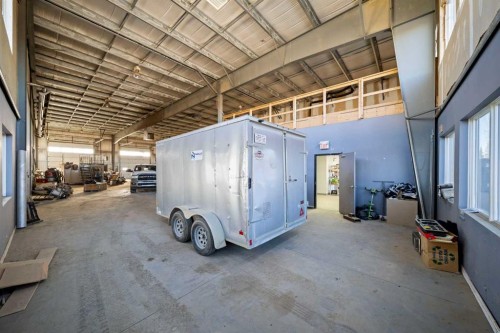 10 & 20-8028 Edgar Industrial Crescent, Red Deer, AB 