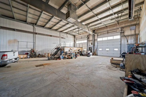 10 & 20-8028 Edgar Industrial Crescent, Red Deer, AB 