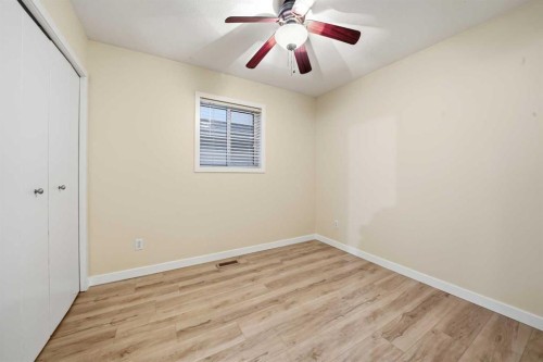 4706 43 Street, Sylvan Lake, AB - Indoor Photo Showing Other Room