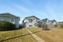 4706 43 Street, Sylvan Lake, AB  - Outdoor 