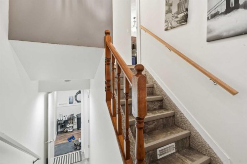 4706 43 Street, Sylvan Lake, AB - Indoor Photo Showing Other Room