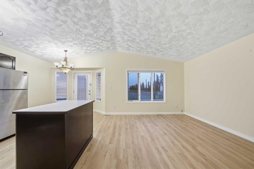 4706 43 Street, Sylvan Lake, AB - Indoor Photo Showing Other Room