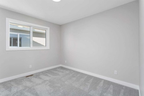 126 Norseman Close, Penhold, AB - Indoor Photo Showing Other Room