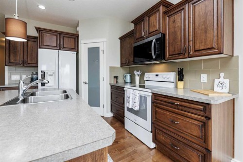 5 Michener Place, Red Deer, AB - Indoor Photo Showing Kitchen With Double Sink