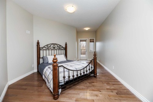 5 Michener Place, Red Deer, AB - Indoor Photo Showing Bedroom