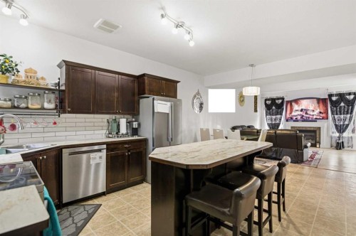 24-45 Ironstone Drive, Red Deer, AB - Indoor Photo Showing Kitchen