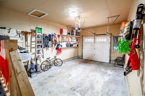 24-45 Ironstone Drive, Red Deer, AB - Indoor Photo Showing Garage
