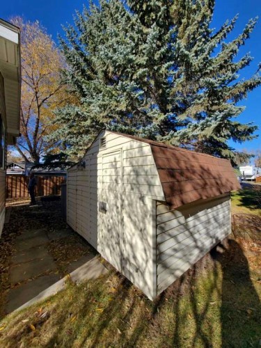 61 Points West Resort, Sylvan Lake, AB 