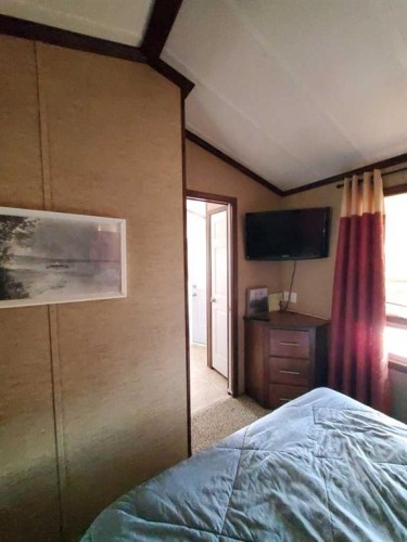 61 Points West Resort, Sylvan Lake, AB 