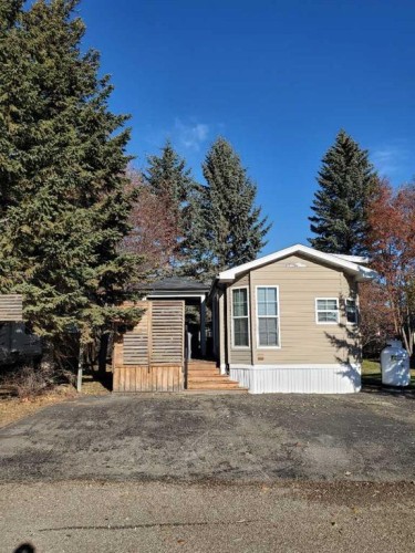 61 Points West Resort, Sylvan Lake, AB 