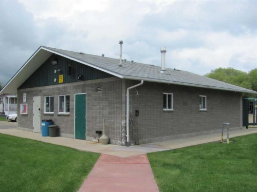 61 Points West Resort, Sylvan Lake, AB 