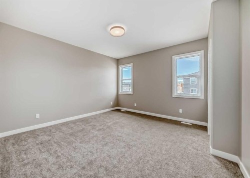18 Tagish Avenue, Red Deer, AB - Indoor Photo Showing Other Room