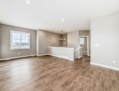 18 Tagish Avenue, Red Deer, AB - Indoor Photo Showing Other Room