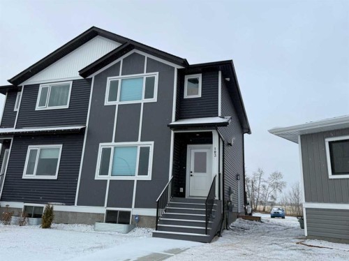 103 Gray Close, Sylvan Lake, AB - Outdoor