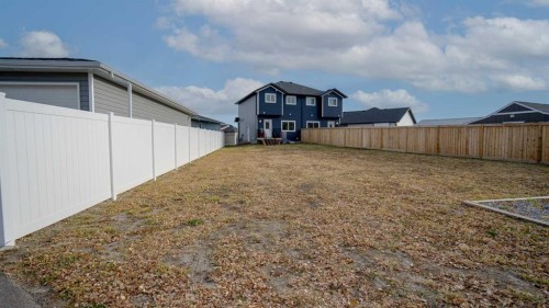 103 Gray Close, Sylvan Lake, AB - Outdoor