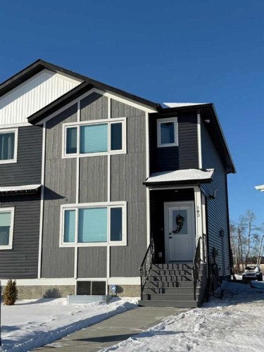 103 Gray Close, Sylvan Lake, AB - Outdoor