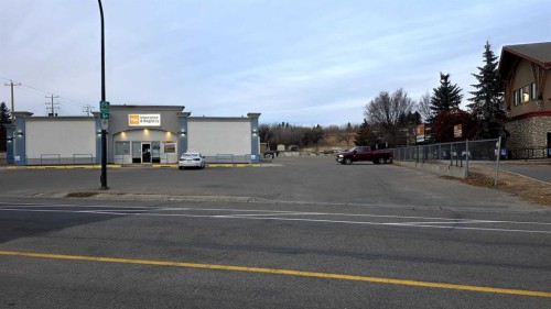 5414 43 Street, Red Deer, AB 