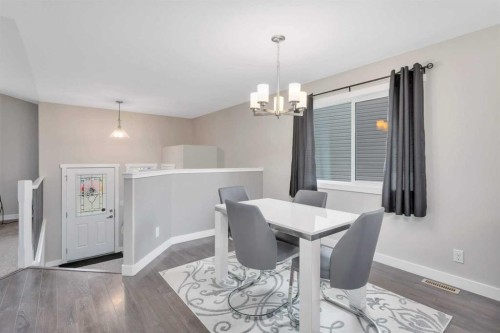 23 Hampton Crescent, Sylvan Lake, AB - Indoor Photo Showing Dining Room