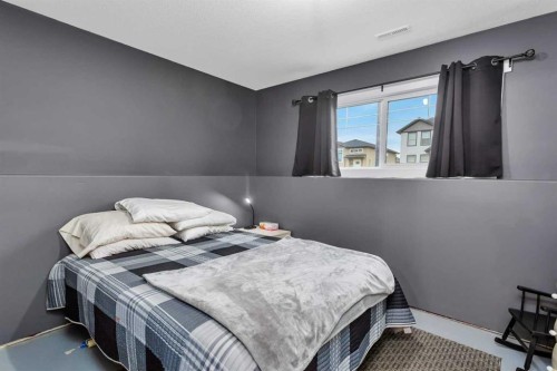 23 Hampton Crescent, Sylvan Lake, AB - Indoor Photo Showing Bedroom