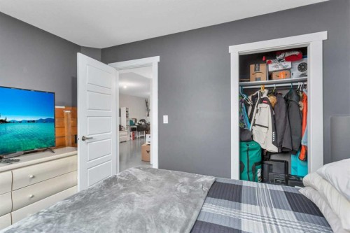 23 Hampton Crescent, Sylvan Lake, AB - Indoor Photo Showing Bedroom