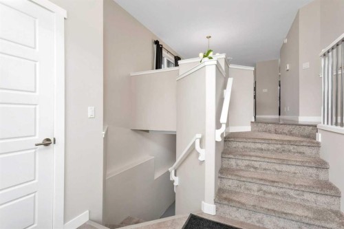 23 Hampton Crescent, Sylvan Lake, AB - Indoor Photo Showing Other Room