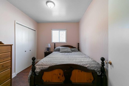 43117 Highway 855, Rural Flagstaff County, AB - Indoor Photo Showing Bedroom