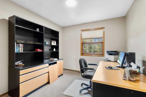 45 Ravenscrag Crescent North, Norglenwold, AB - Indoor Photo Showing Office