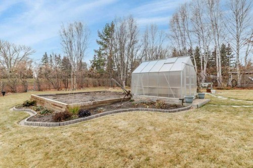 45 Ravenscrag Crescent North, Norglenwold, AB - Outdoor