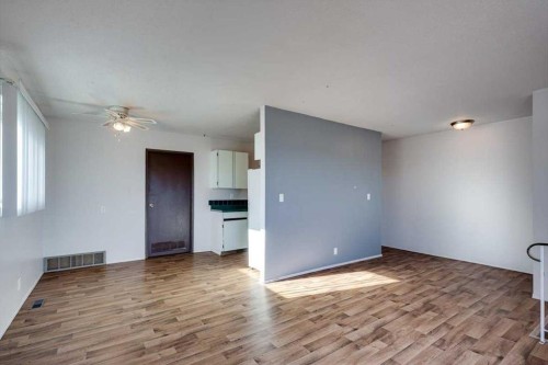 5418 And 5422 48 Avenue, Olds, AB - Indoor