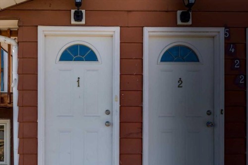 5418 And 5422 48 Avenue, Olds, AB - Outdoor With Exterior