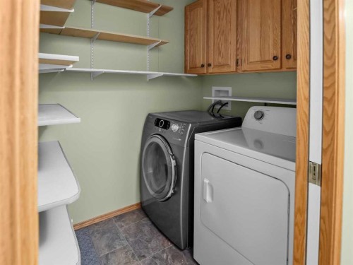 22 Ansett Crescent, Red Deer, AB - Indoor Photo Showing Laundry Room