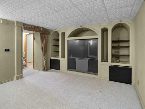 22 Ansett Crescent, Red Deer, AB - Indoor Photo Showing Other Room