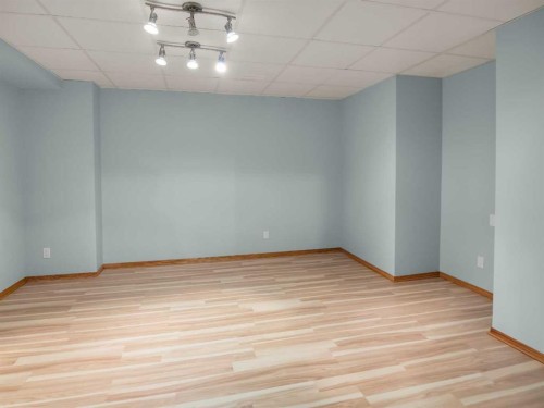 22 Ansett Crescent, Red Deer, AB - Indoor Photo Showing Other Room