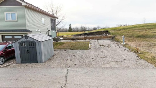 5011-25054 South Pine Lake Road, Rural Red Deer County, AB 