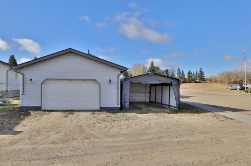 5338 55 Avenue, Bashaw, AB - Outdoor