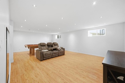 11 Falcon Ridge Drive, Sylvan Lake, AB - Indoor