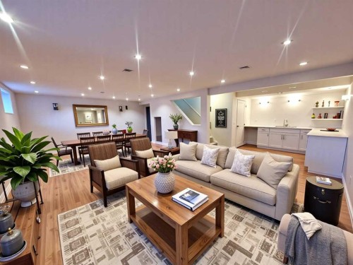 11 Falcon Ridge Drive, Sylvan Lake, AB - Indoor Photo Showing Living Room