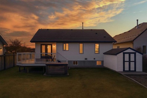 11 Falcon Ridge Drive, Sylvan Lake, AB - Outdoor