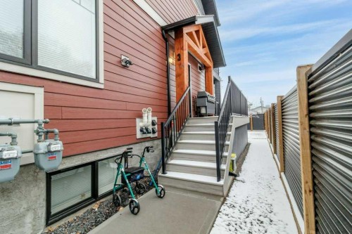 4507 48 Avenue, Sylvan Lake, AB - Outdoor With Exterior