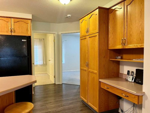 4919 53 Avenue, Viking, AB - Indoor Photo Showing Other Room