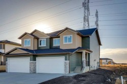 315 Dawson Dock Way  Chestermere, AB T1X 2X4