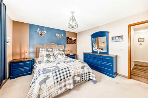 22 Kilburn Crescent, Red Deer, AB - Indoor Photo Showing Bedroom
