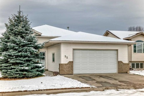 22 Kilburn Crescent, Red Deer, AB - Outdoor