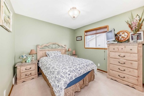22 Kilburn Crescent, Red Deer, AB - Indoor Photo Showing Bedroom