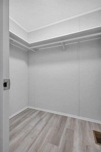 84 Mackay Place, Blackfalds, AB 