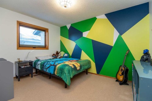 50 Ramsey Avenue, Red Deer, AB - Indoor Photo Showing Bedroom