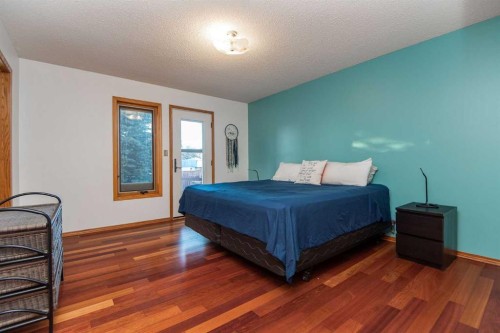 50 Ramsey Avenue, Red Deer, AB - Indoor Photo Showing Bedroom