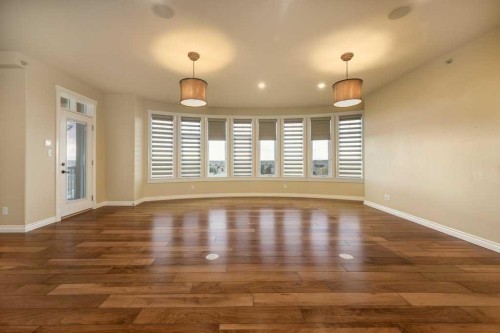 404-5213 61 Street, Red Deer, AB - Indoor Photo Showing Other Room