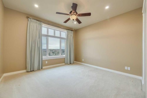 404-5213 61 Street, Red Deer, AB - Indoor Photo Showing Other Room