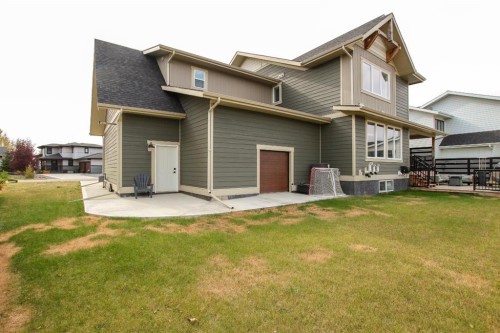 652 Bridgeview Road, Rural Ponoka County, AB - Outdoor